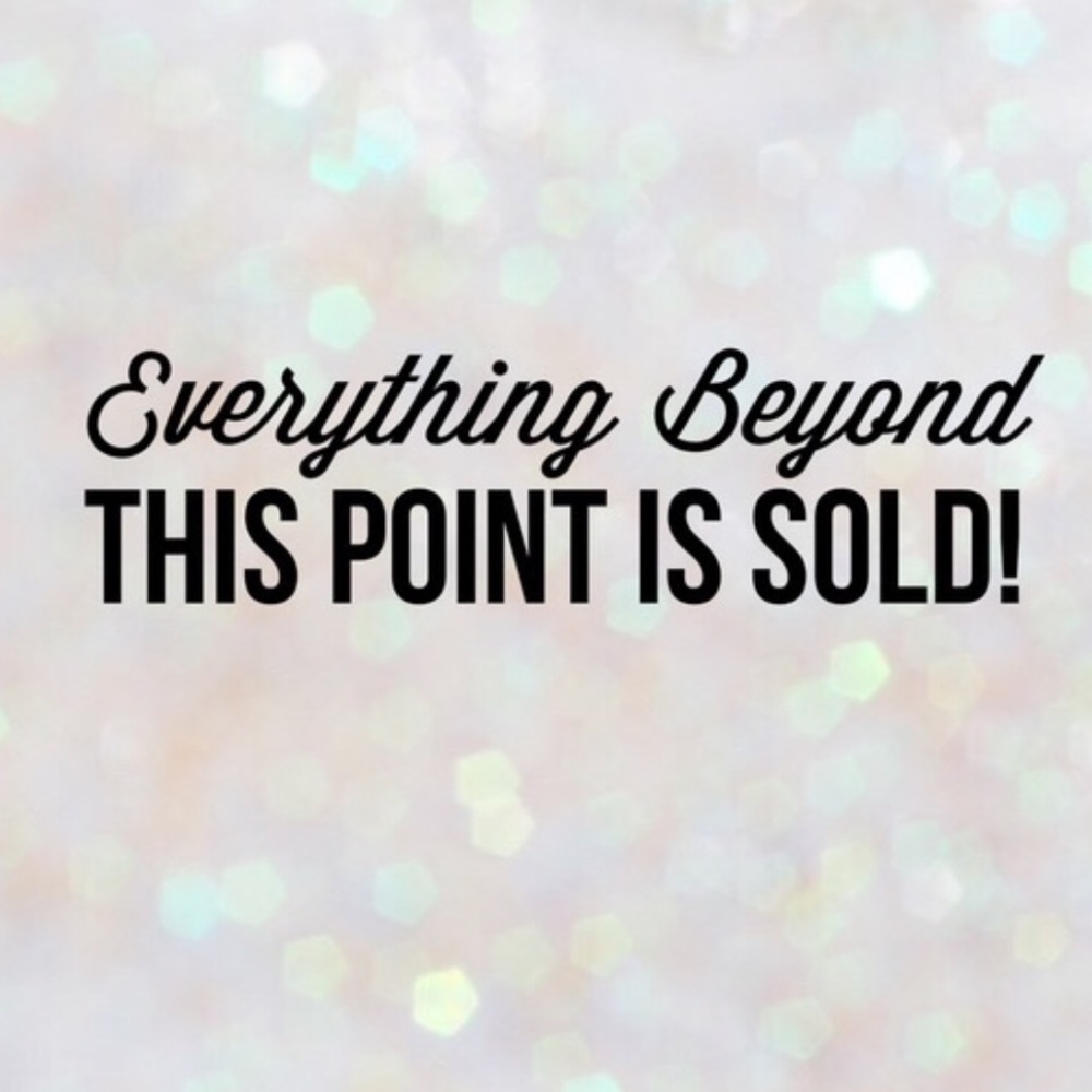 SOLD! Keep looking up 🎀